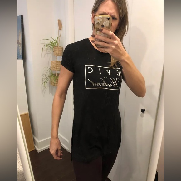 Long tunic black T-shirt - Picture 3 of 6